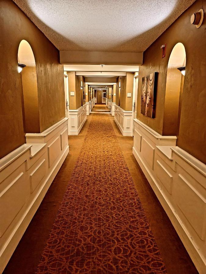 Hotel Seville Plaza Hotel, Trademark Collection By Wyndham