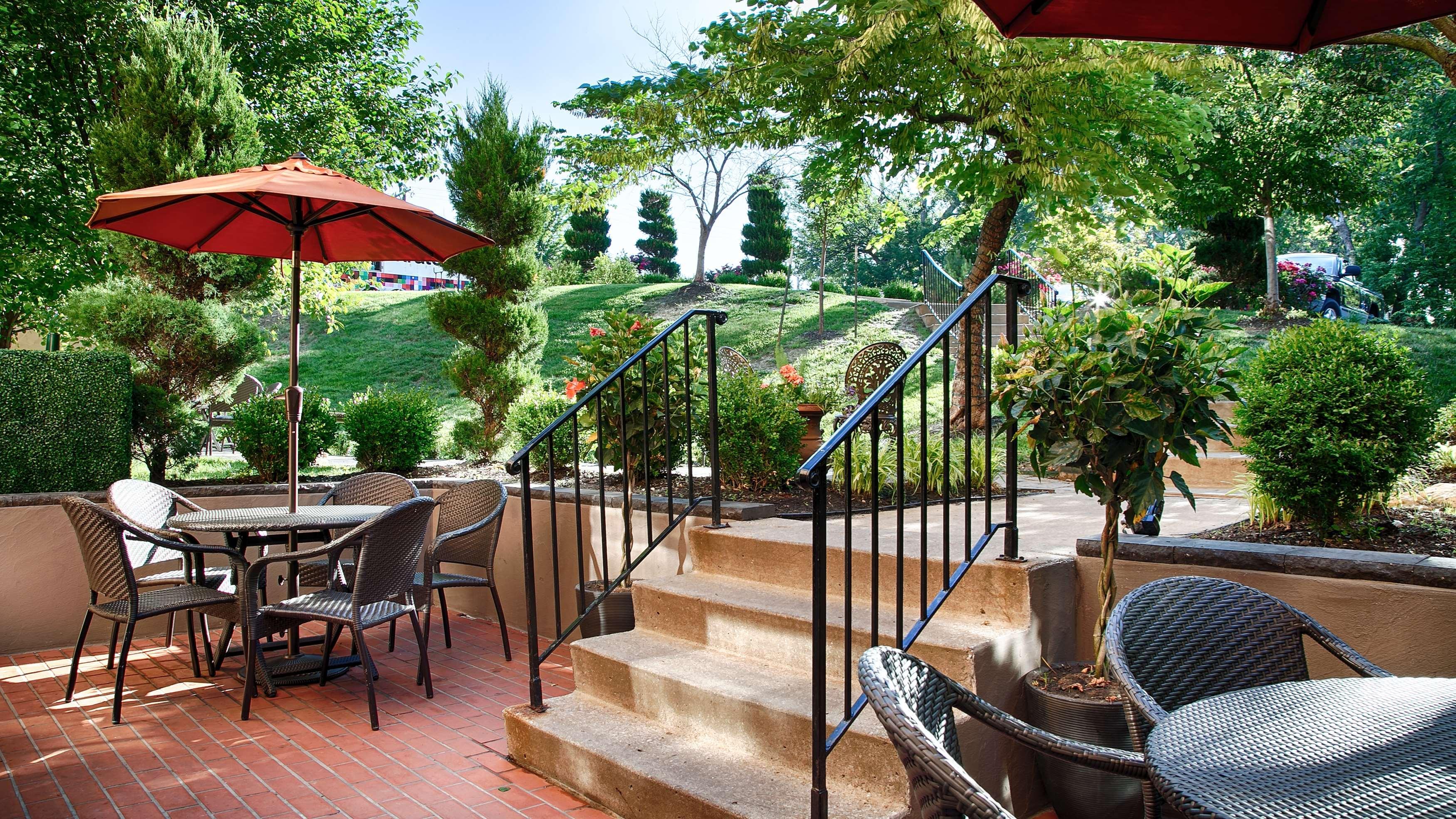 Seville Plaza Hotel, Trademark Collection By Wyndham Hotel 3*