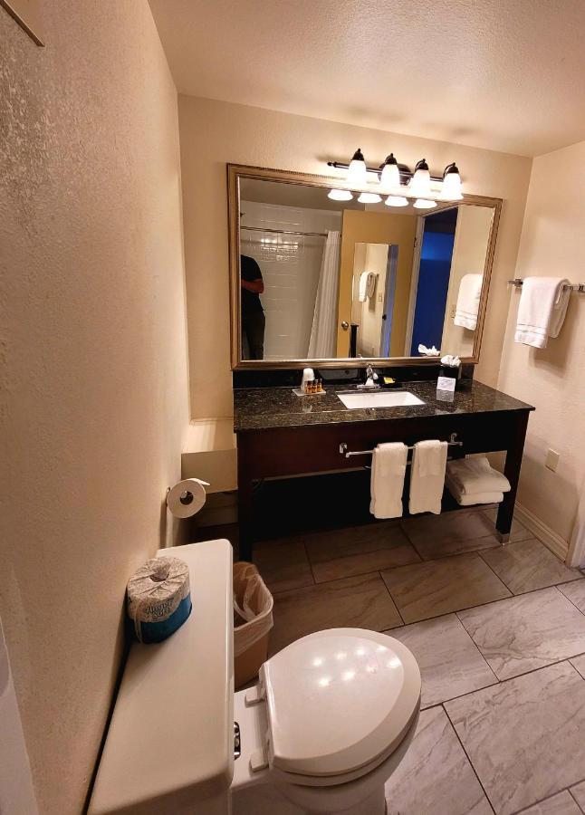 Seville Plaza Hotel, Trademark Collection By Wyndham